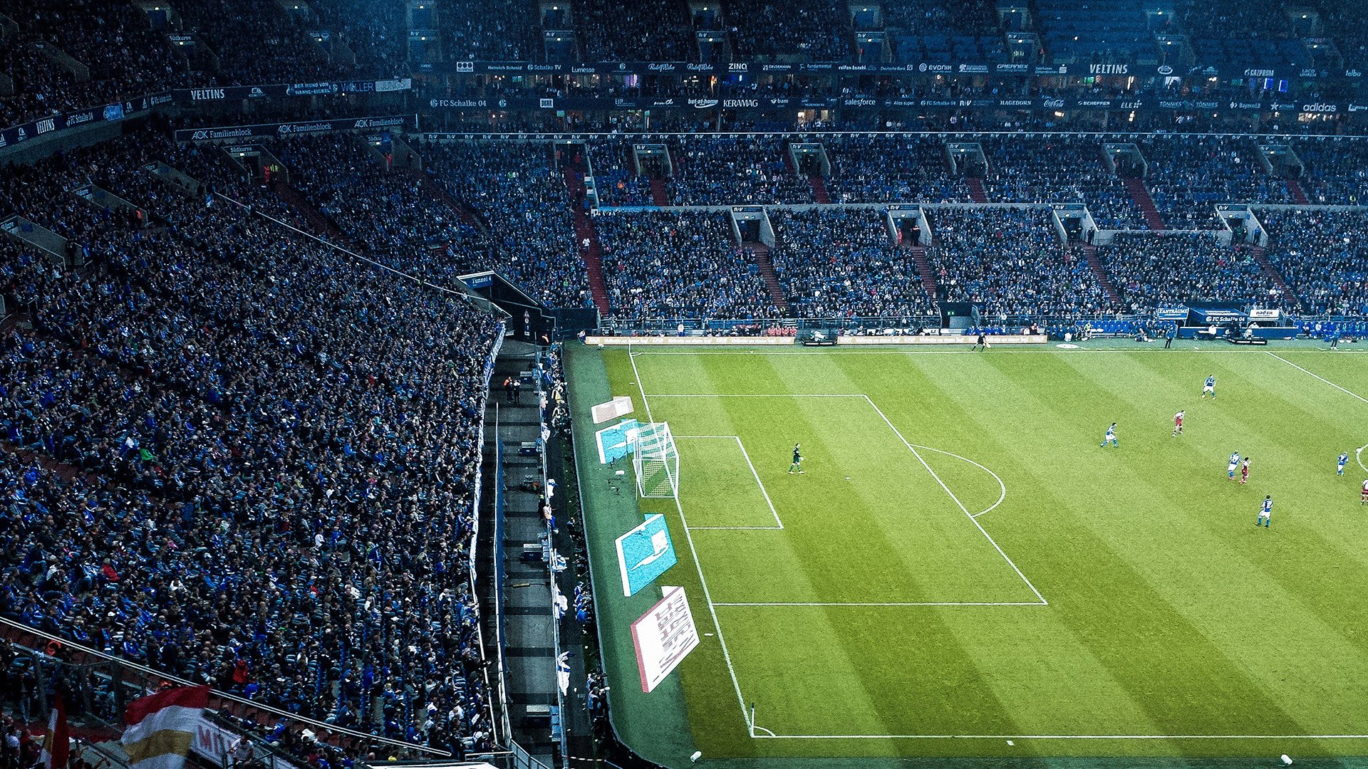 爱游戏娱乐-德甲联赛的最新裁判判罚技术，德甲现场